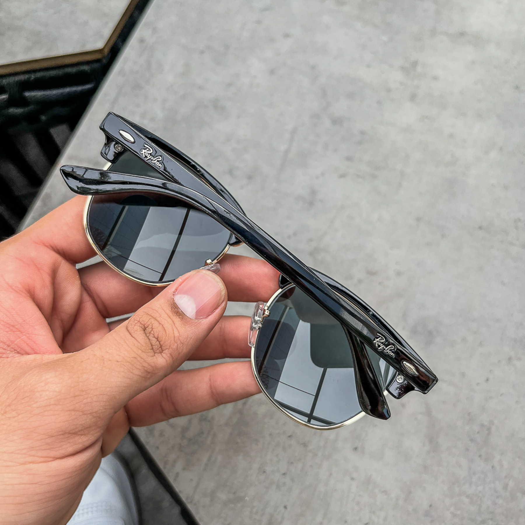 RAY-BAN New Stylish Black & Gold 3016 Sunglass For Unisex