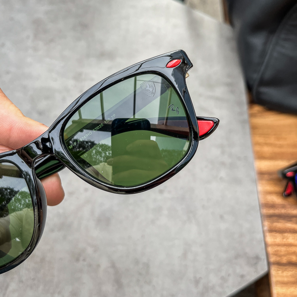 RAY-BAN New Stylish Green & Black 4195 Square Sunglass For Unisex