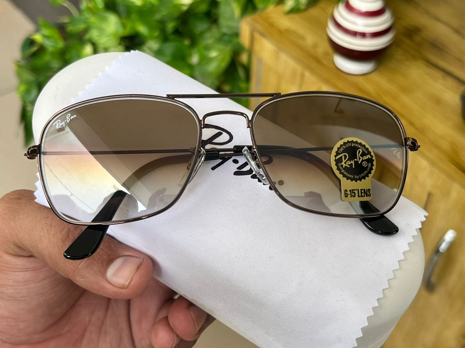 RAY-BAN New Modern Stylish Addition Shaded Brown Shade & Gold 3136 Square Sunglass For Unisex