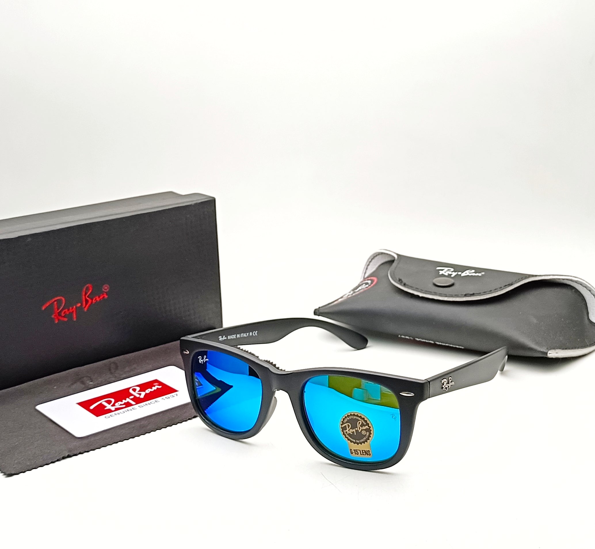 RAY-BAN Blue & Black 2140 Square Trendy Hot Favourite Wintage Sunglass For Unisex.