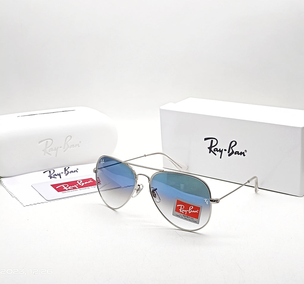 RAY-BAN New Modern Stylish Addition Shaded Blue Shade & Gold 3026 Oval Sunglass For Unisex