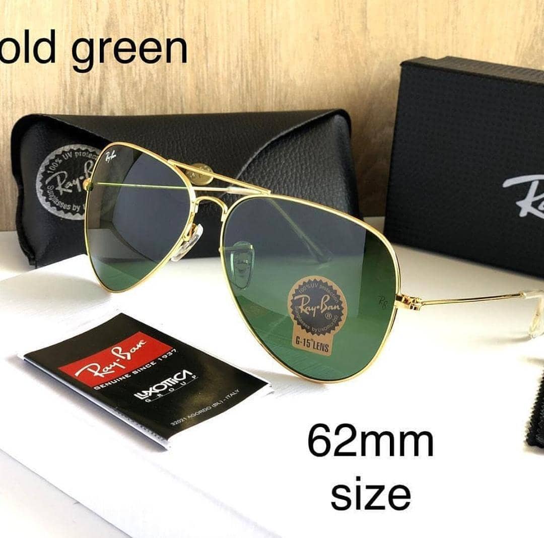 RAY-BAN Green & Gold 3026 Aviator Metal FrameTrendy Hot Favourite Wintage Sunglass For Unisex.