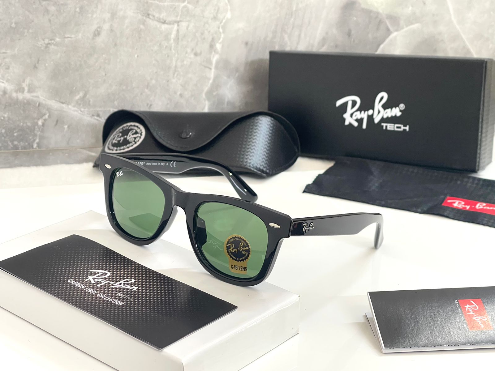 RAY-BAN New Fancy Men's Square Wayfarer Trendy Hot Favourite Wintage Sunglass For Unisex.