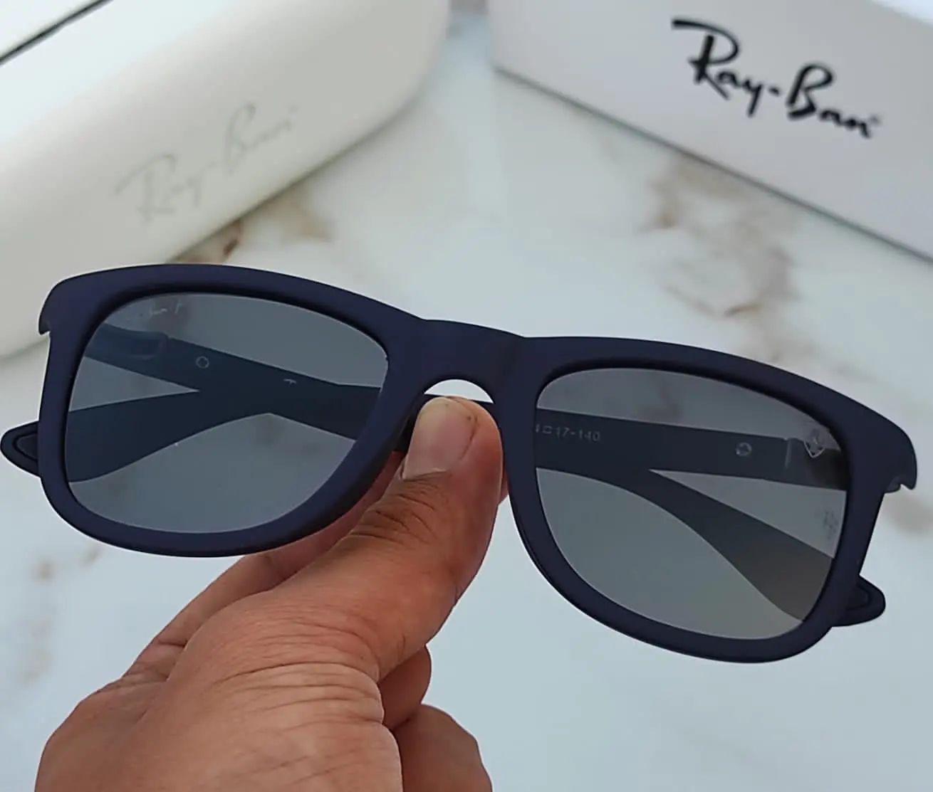 RAY-BAN Black & Black 4198 Square Trendy Hot Favourite Wintage Sunglass For Unisex.