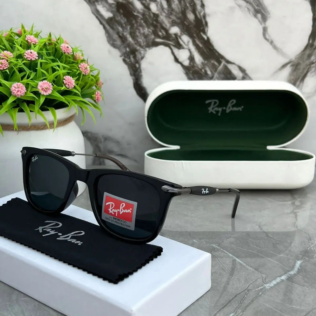 RAY-BAN New Modern Stylish Addition 2148 Square Sunglass For Unisex